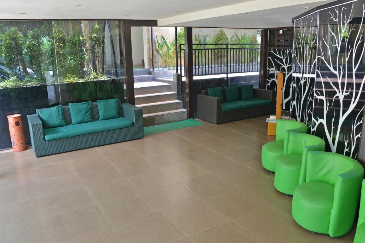 Parkside Denbukit Residence & Suite Jimbaran Extérieur photo