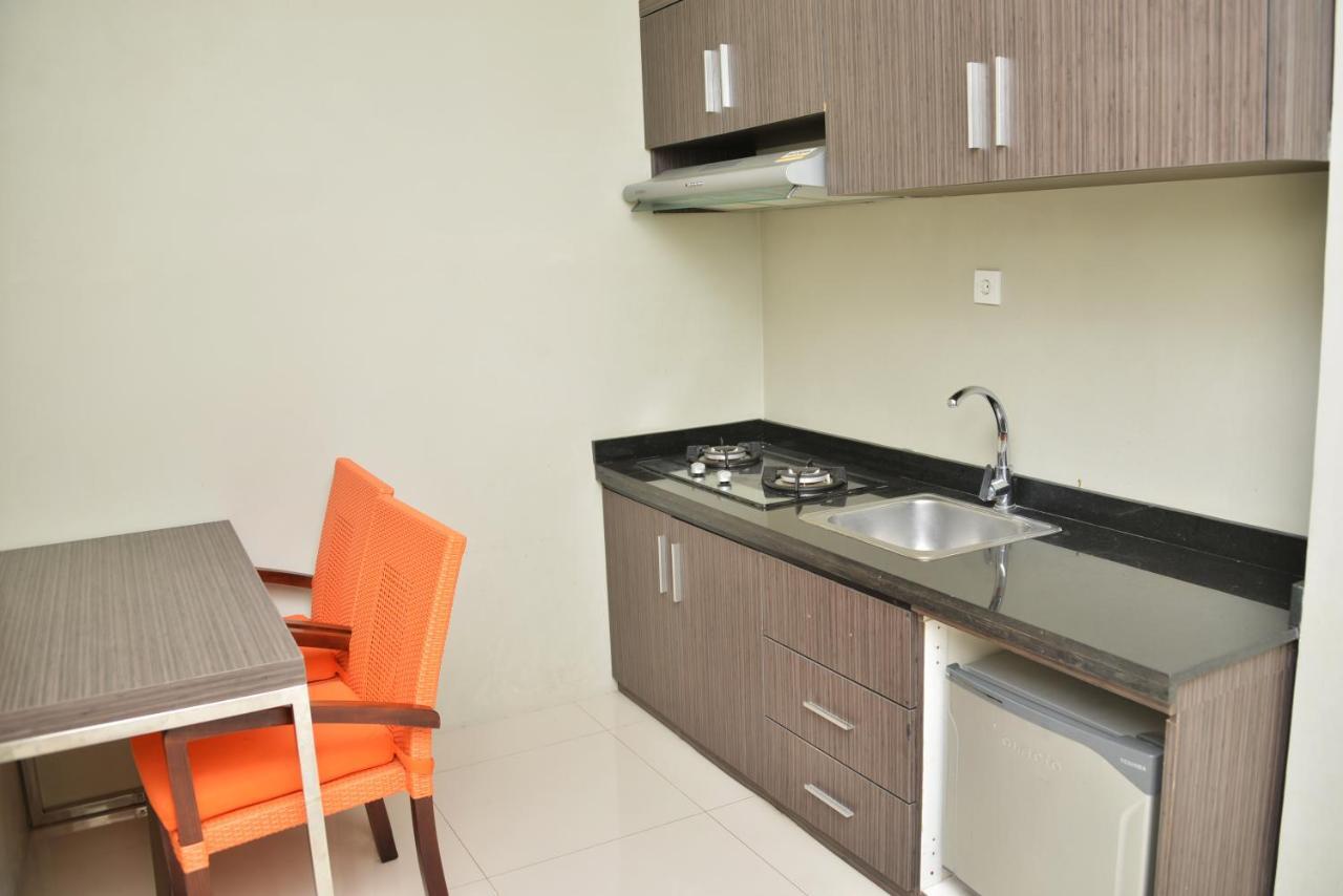 Parkside Denbukit Residence & Suite Jimbaran Extérieur photo